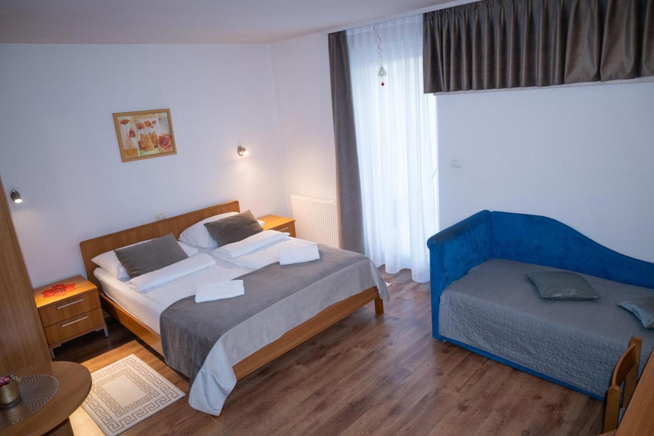 Garni Hotel Keltika Izola Eksteriør billede