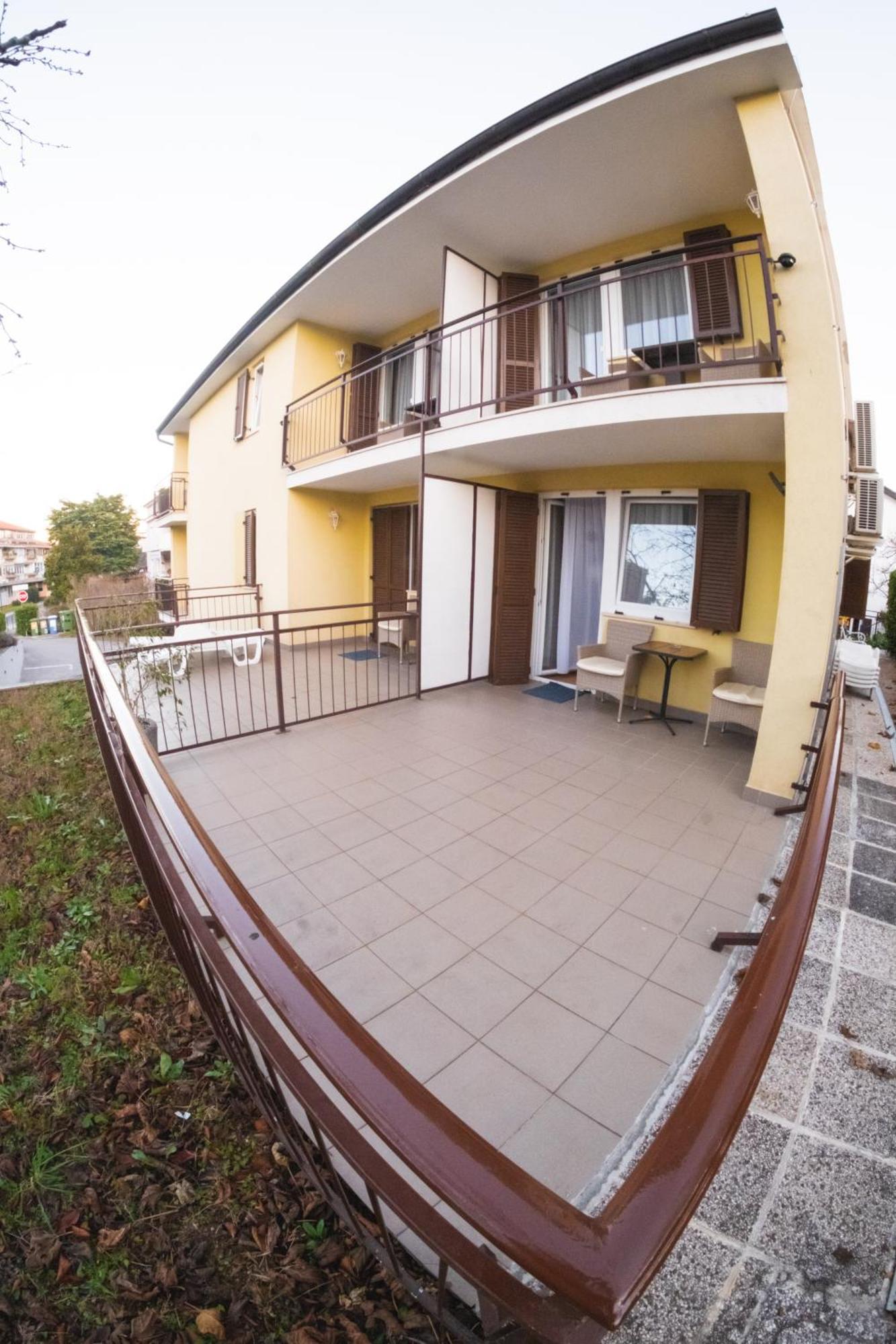 Garni Hotel Keltika Izola Eksteriør billede