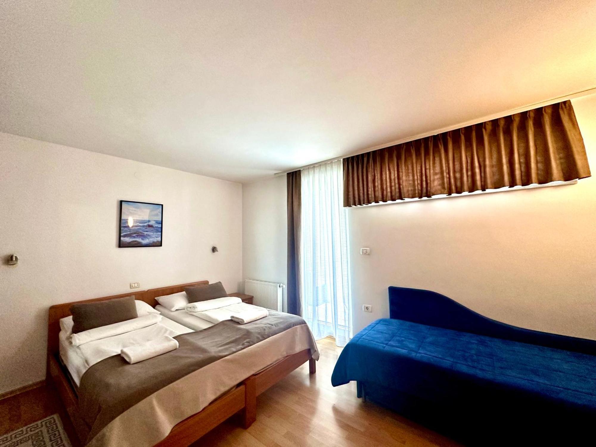 Garni Hotel Keltika Izola Eksteriør billede